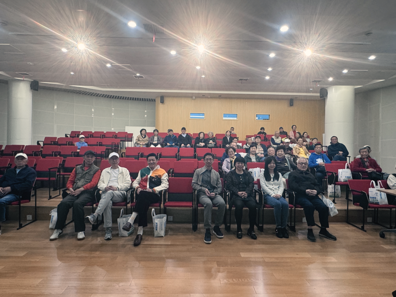 九九话重阳 薪火传书香——图书馆2025年重阳节活动顺利举行